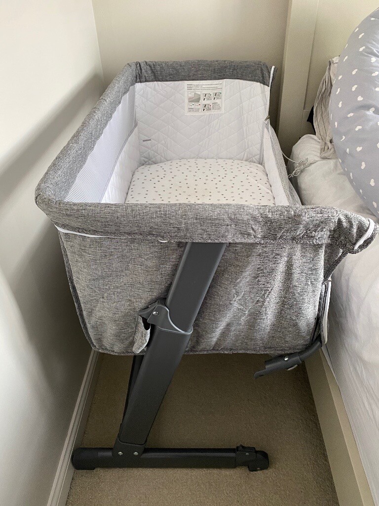 Babylo Cozi Sleeper including bedding 